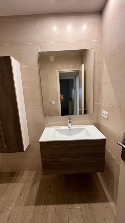 Apartamento En La Playa. Free Parking. Free Wifi Ля Эскала Экстерьер фото